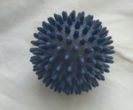 Шипованный массажный мяч Pro-Tec Spiky Ball